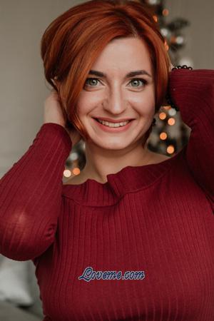 199193 - Olga Age: 37 - Russia