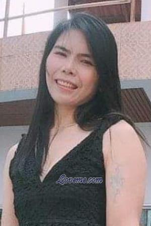 200460 - Punnisa Age: 43 - Thailand