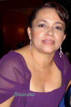 153443 - Olga Lucia Age: 59 - Colombia