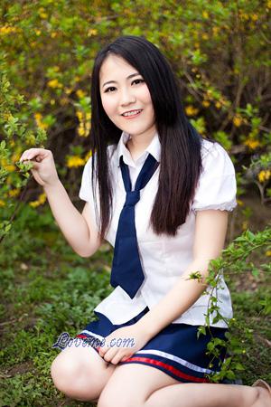 155167 - Huihui Age: 31 - China