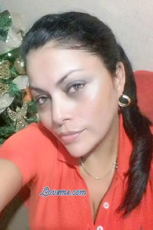 172006 - Lorena Age: 50 - Costa Rica