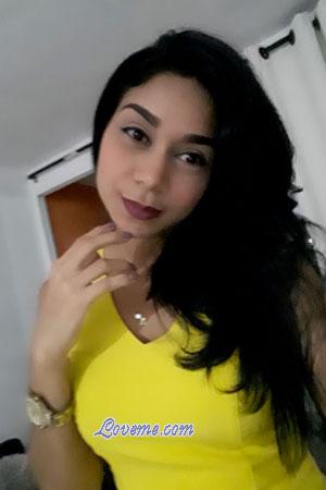 179785 - Katineli Age: 38 - Colombia