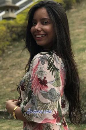 181510 - Ana Age: 25 - Colombia