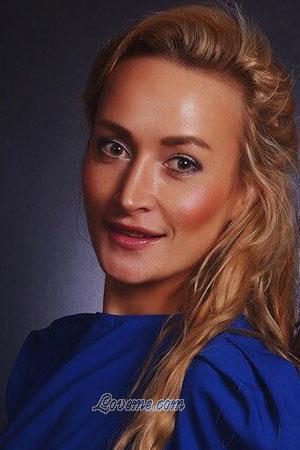 184986 - Nadezhda Age: 36 - Russia