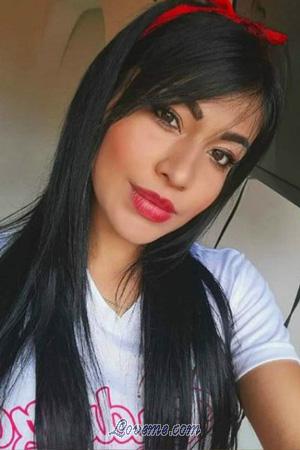 197882 - Maria Fernanda Age: 25 - Colombia