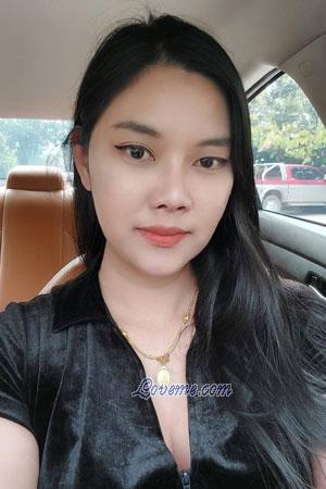 208625 - Khanittha Age: 31 - Thailand