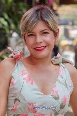 213633 - Merci Age: 44 - Colombia