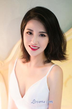 214211 - Yanbing Age: 23 - China