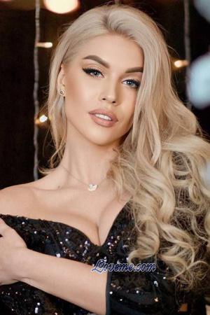 215781 - Anna Age: 24 - Ukraine