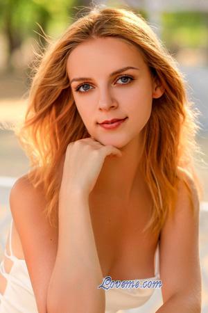 225583 - Daria Age: 20 - Ukraine