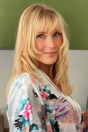 228992 - Svitlana Age: 56 - Ukraine