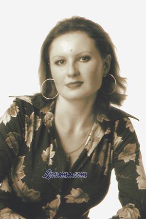 51674 - Evelina Age: 38 - Russia