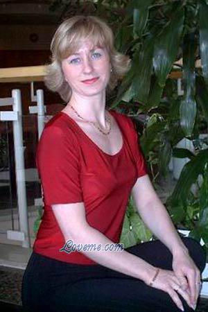 51955 - Svetlana Age: 41 - Russia