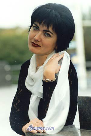 53041 - Anjelika Age: 38 - Russia