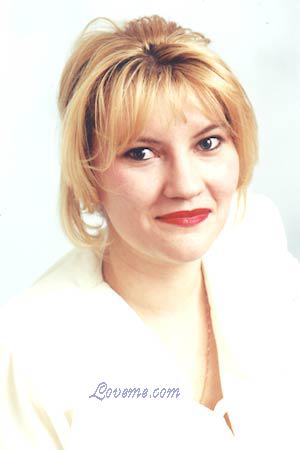 53304 - Larisa Age: 37 - Ukraine