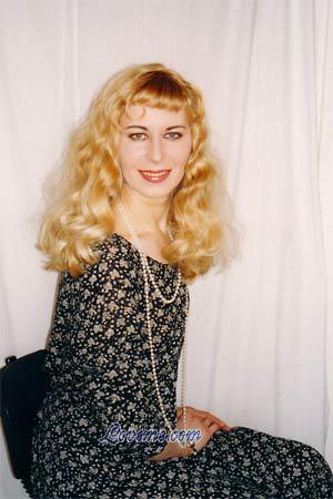 54376 - Svetlana Age: 44 - Russia