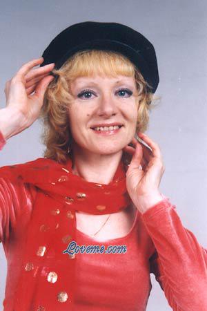 55977 - Natasha Age: 44 - Ukraine