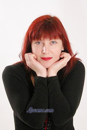 56899 - Lina Age: 38 - Russia