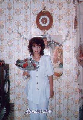 57199 - Irina Age: 34 - Russia