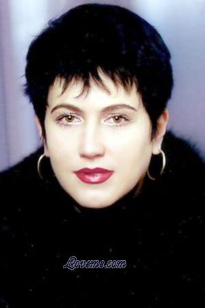 57249 - Margarita Age: 38 - Russia