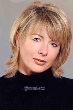 57262 - Larissa Age: 44 - Russia