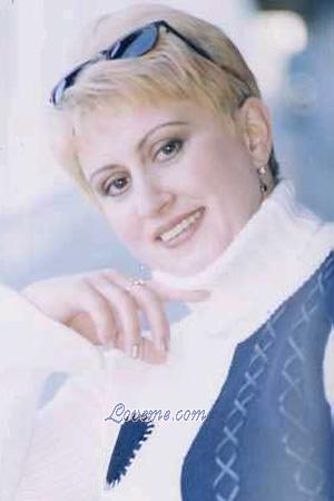 57263 - Larisa Age: 41 - Russia