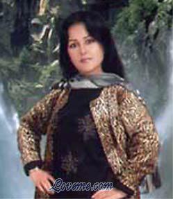 57557 - Karina Age: 38 - Russia