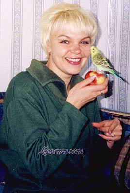 58394 - Olga Age: 37 - Russia