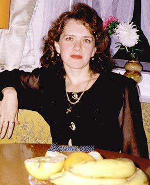 59003 - Elena Age: 38 - Russia