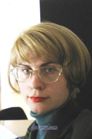 59502 - Olga Age: 34 - Russia