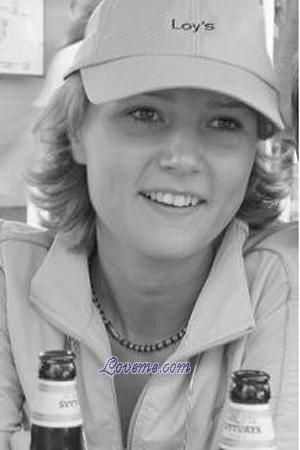 61497 - Laura Age: 34 - Lithuania