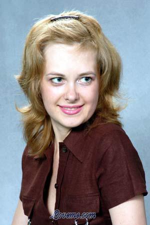 62689 - Juliya Age: 34 - Russia