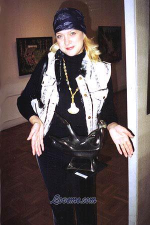 63568 - Valentina Age: 42 - Russia