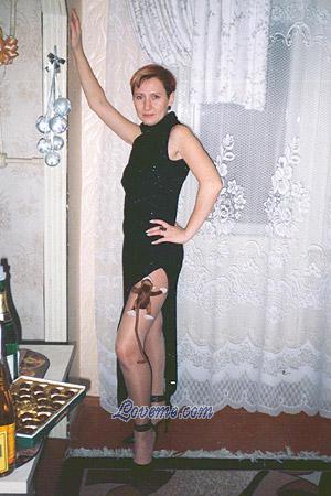 64204 - Maryam Age: 40 - Russia