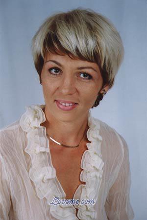 64489 - Yulia Age: 40 - Russia