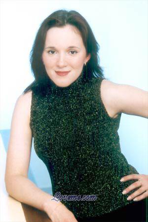 66206 - Oksana Age: 35 - Russia