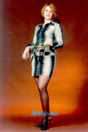 66524 - Oksana Age: 33 - Russia