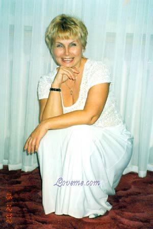 66529 - Elena Age: 52 - Russia