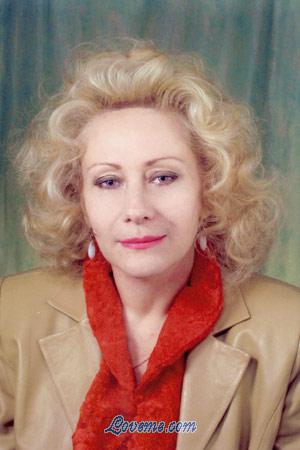 66619 - Larisa Age: 43 - Russia