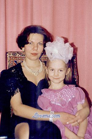 66713 - Natalia Age: 40 - Russia