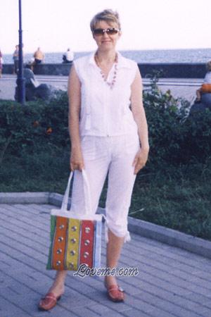 66790 - Dovlatova Age: 44 - Russia