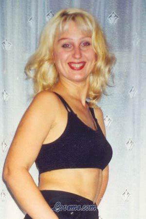 67729 - Elena Age: 41 - Russia