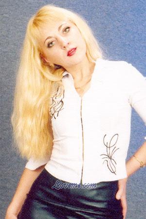 68120 - Lubov Age: 39 - Ukraine