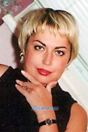 69016 - Elena Age: 43 - Russia