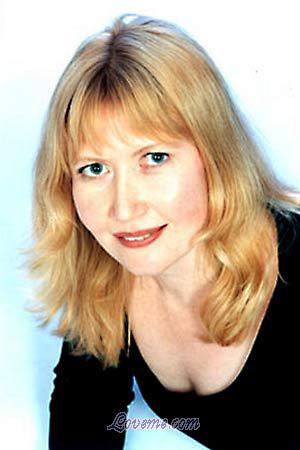 69462 - Oksana Age: 41 - Russia