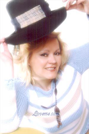 69709 - Svetlana Age: 52 - Russia