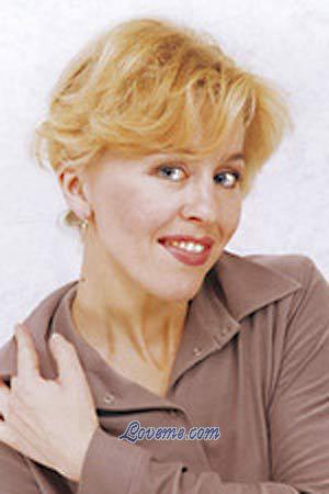 69733 - Olga Age: 39 - Russia