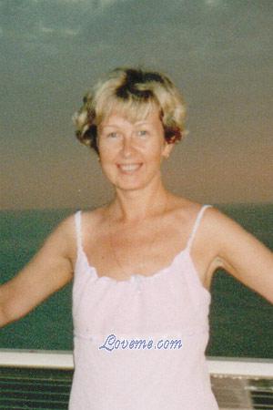 70484 - Irina Age: 40 - Russia