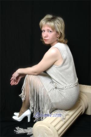 71632 - Chulpan Age: 39 - Russia