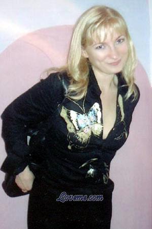 72188 - Olga Age: 38 - Russia